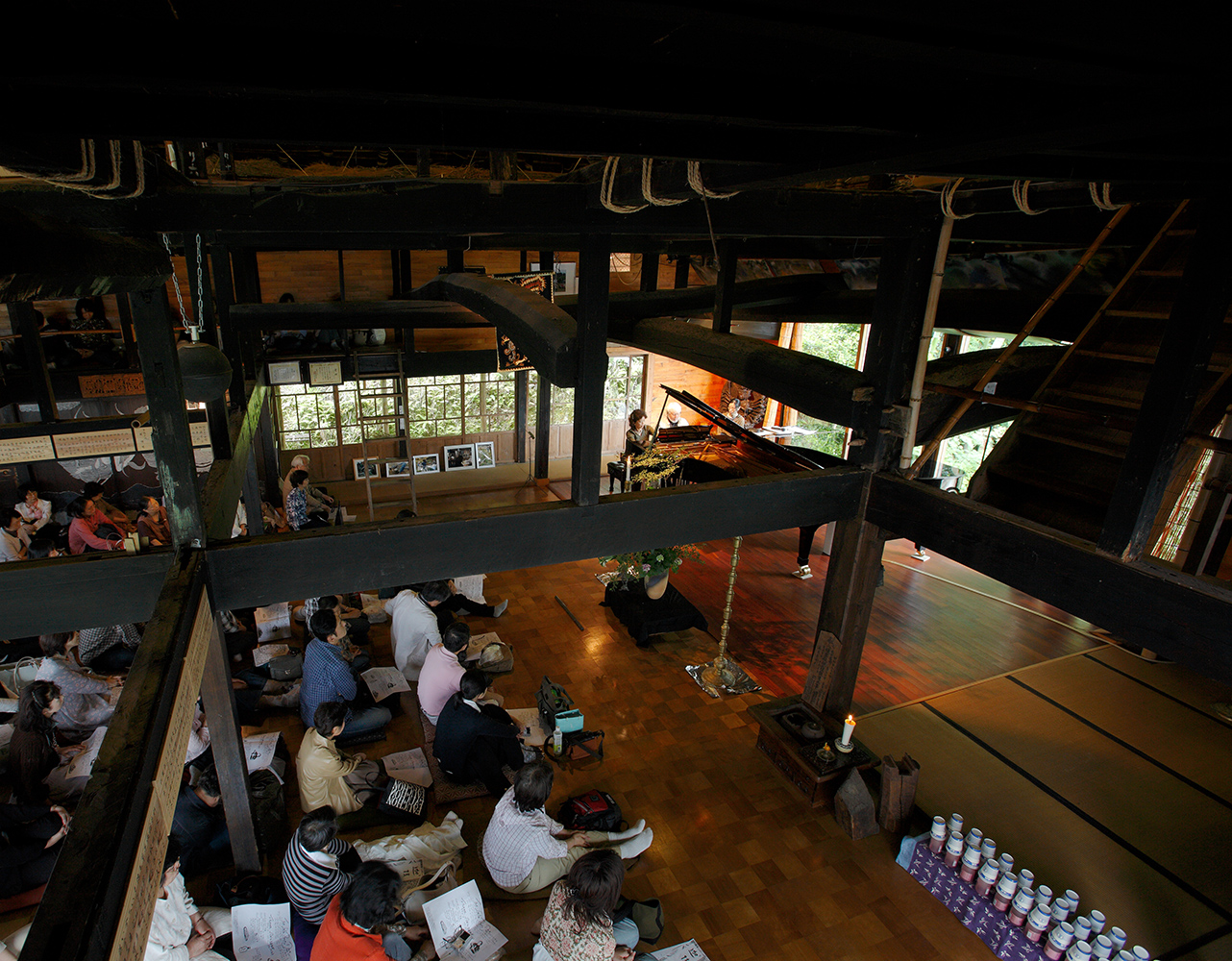 かやぶきコンサート